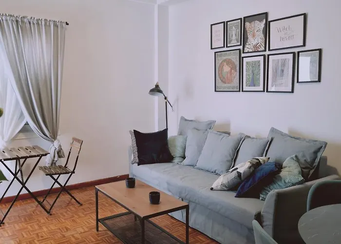 Antique Апартаменти Ларнака