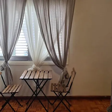 Antique Apartment *